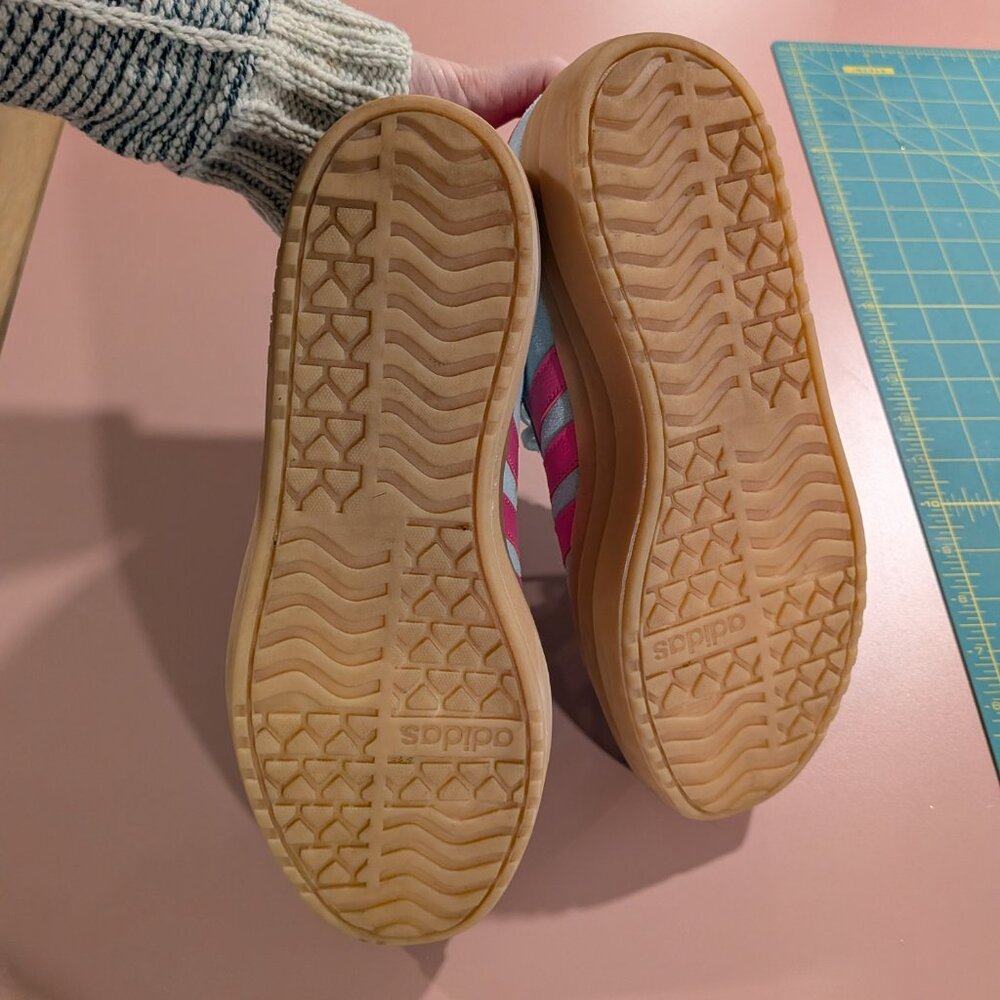 Women's VL Court Bold Platform Sneaker - Picture 3 of 8